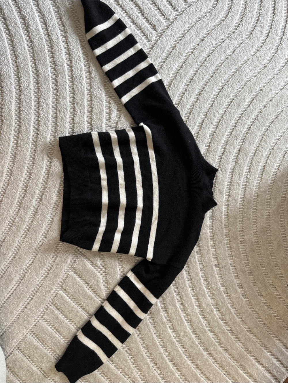 Lulu's Black Ribbed Turtleneck Sweater